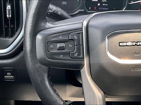 Used 2021 GMC Sierra 2500 Denali w/ Denali Ultimate Package AWD/4WD image 12