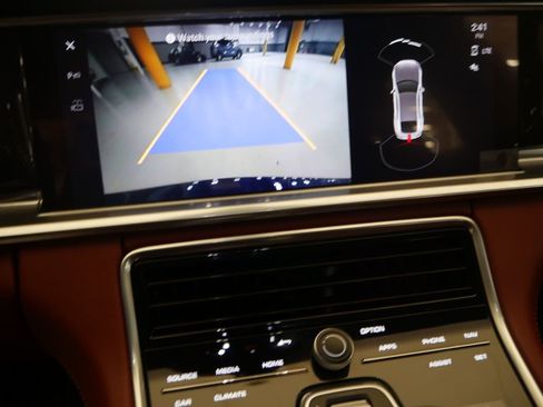 Certified 2022 Porsche Panamera Turbo S AWD/4WD image 47