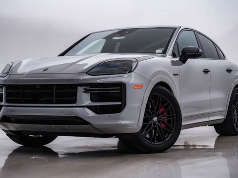 New 2026 Porsche Cayenne Turbo image 1