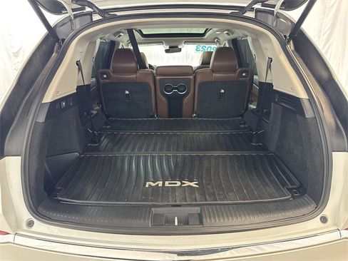 Used 2023 Acura MDX SH-AWD w/ Technology Package image 28