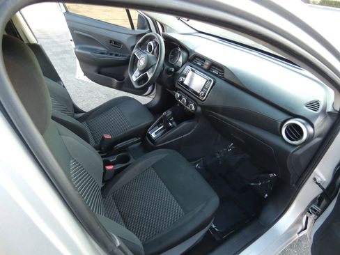 Used 2020 Nissan Versa S image 26