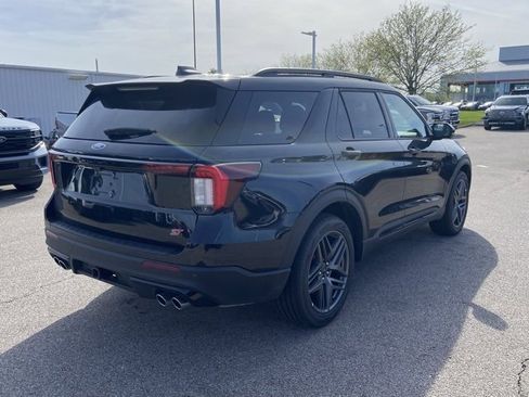 Used 2026 Ford Explorer ST w/ Sun And Sound Package image 3