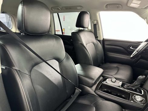 Used 2024 INFINITI QX80 Luxe image 39