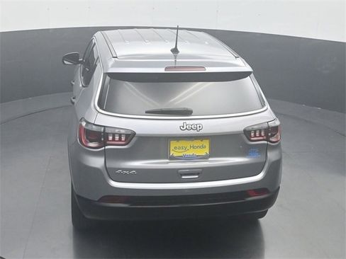 Used 2023 Jeep Compass Sport image 24