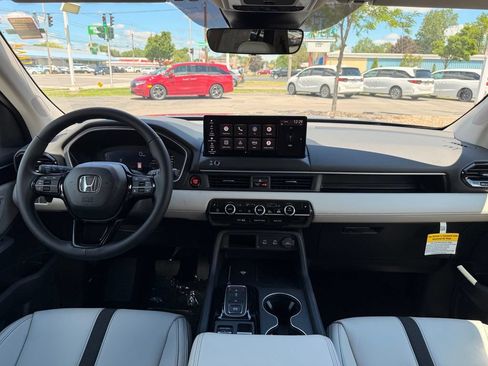 New 2026 Honda Pilot EX-L image 5