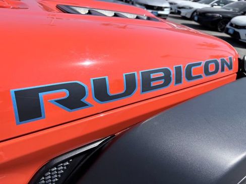 Used 2023 Jeep Wrangler Unlimited Rubicon 4xe AWD/4WD image 30