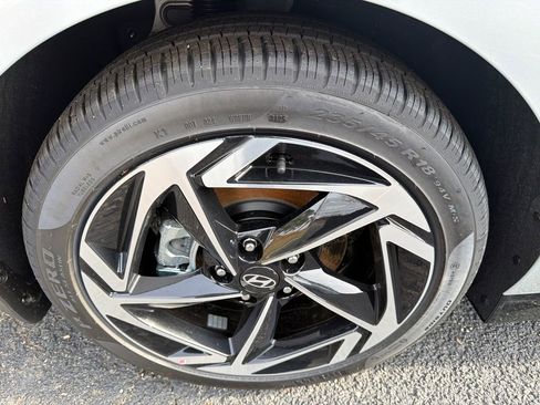 New 2026 Hyundai Sonata SEL FWD image 17