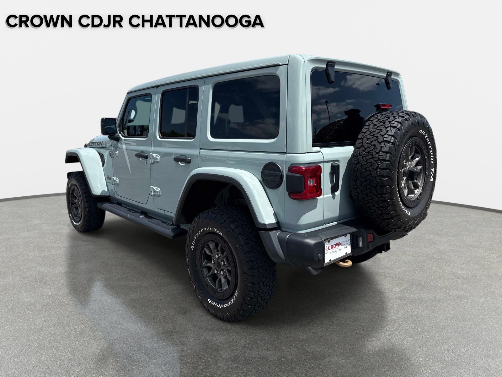 Used 2023 Jeep Wrangler Unlimited Rubicon 392 w/ Trailer Tow Package AWD/4WD image 6