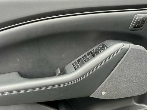 Used 2023 Ford Mustang Mach-E Premium image 10