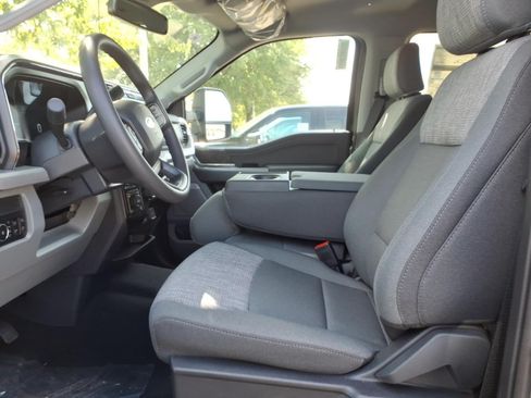 New 2026 Ford F350 XLT w/ XLT Premium Package AWD/4WD image 13