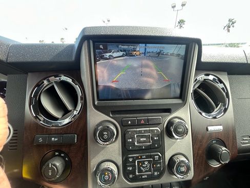 Used 2016 Ford F350 Lariat w/ Lariat Ultimate Package image 15