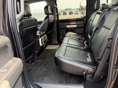 Used 2019 Ford F150 Lariat w/ Equipment Group 502A Luxury AWD/4WD image 31