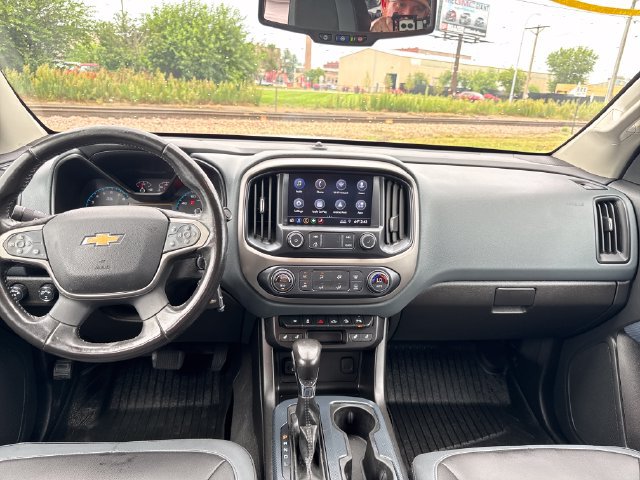 Used 2022 Chevrolet Colorado Z71 AWD/4WD image 13