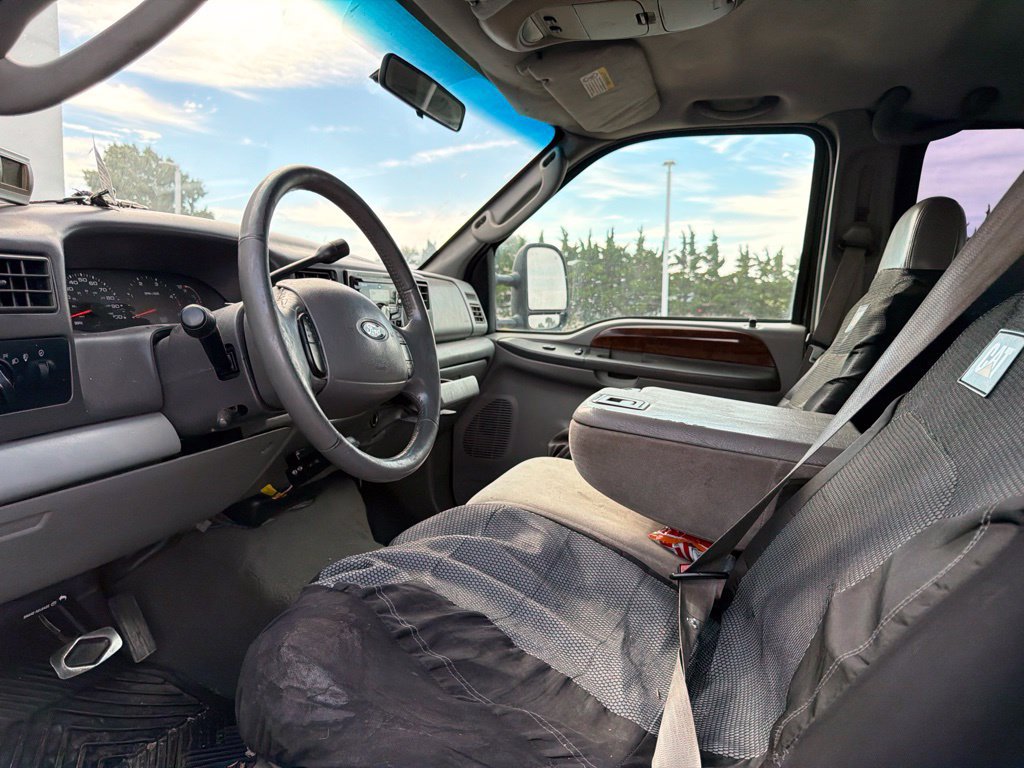 Used 2004 Ford F250 XLT AWD/4WD image 8