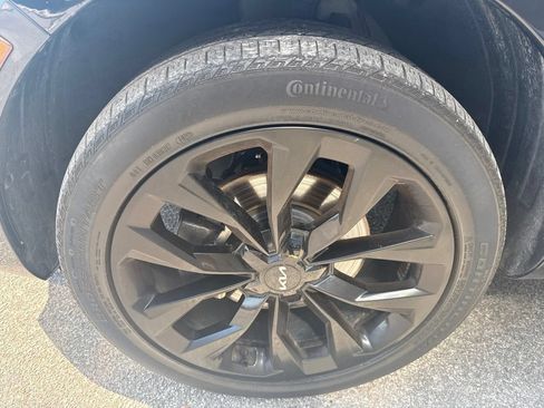 Used 2023 Kia Sorento SX AWD/4WD image 9