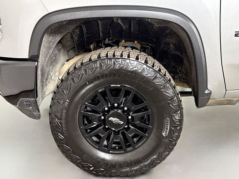 Certified 2026 Chevrolet Silverado 2500 ZR2 w/ LPO, Dark Essentials Package AWD/4WD image 30