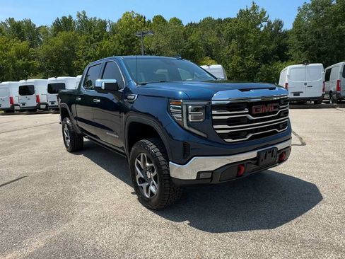 Certified 2023 GMC Sierra 1500 SLT AWD/4WD image 2