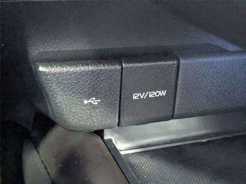 Used 2024 Toyota Camry SE FWD image 24
