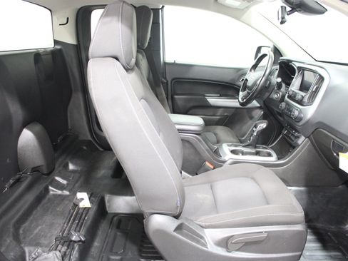 Used 2022 Chevrolet Colorado LT w/ Fleet Safety Package RWD image 21