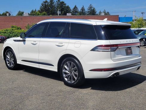 Used 2020 Lincoln Aviator Grand Touring w/ Elements Package Plus image 8