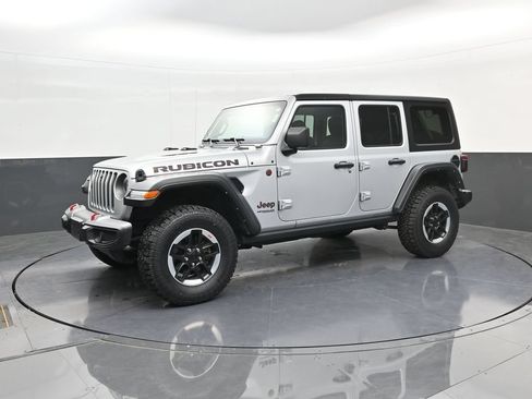 Used 2022 Jeep Wrangler Unlimited Rubicon w/ LED Lighting Group AWD/4WD image 4