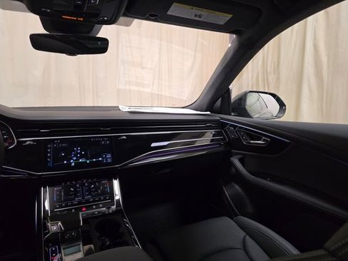 New 2026 Audi Q8 Prestige image 33