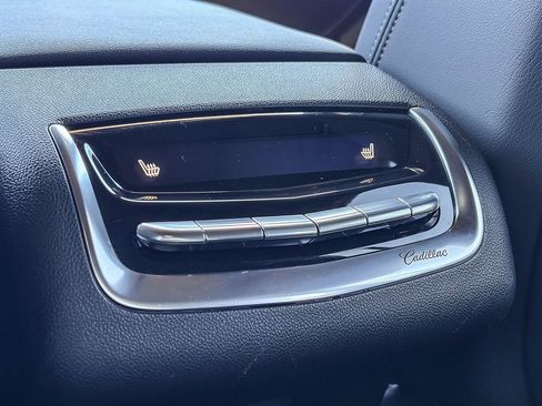 Used 2022 Cadillac XT6 Sport w/ Technology Package image 26