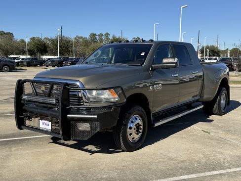 Used 2015 RAM 3500 Lone Star image 9
