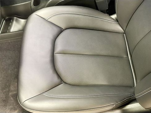 New 2026 Chrysler Pacifica Select image 17