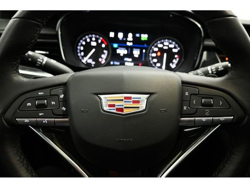Certified 2024 Cadillac XT6 Premium Luxury w/ Technology Package AWD/4WD image 43