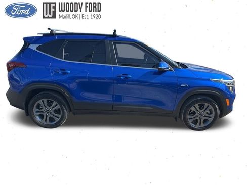 Used 2023 Kia Seltos S w/ Navigation Package image 7