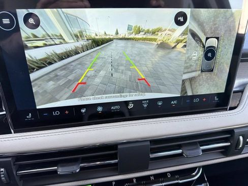New 2026 Lincoln Corsair Premiere FWD image 29