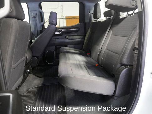 Used 2023 GMC Sierra 1500 SLE w/ Enhanced Capability Package image 7