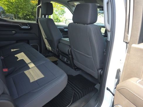 Used 2022 Chevrolet Silverado 1500 RST w/ LPO, Dark Essentials Package image 15