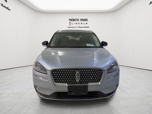 Used 2022 Lincoln Corsair FWD image 8