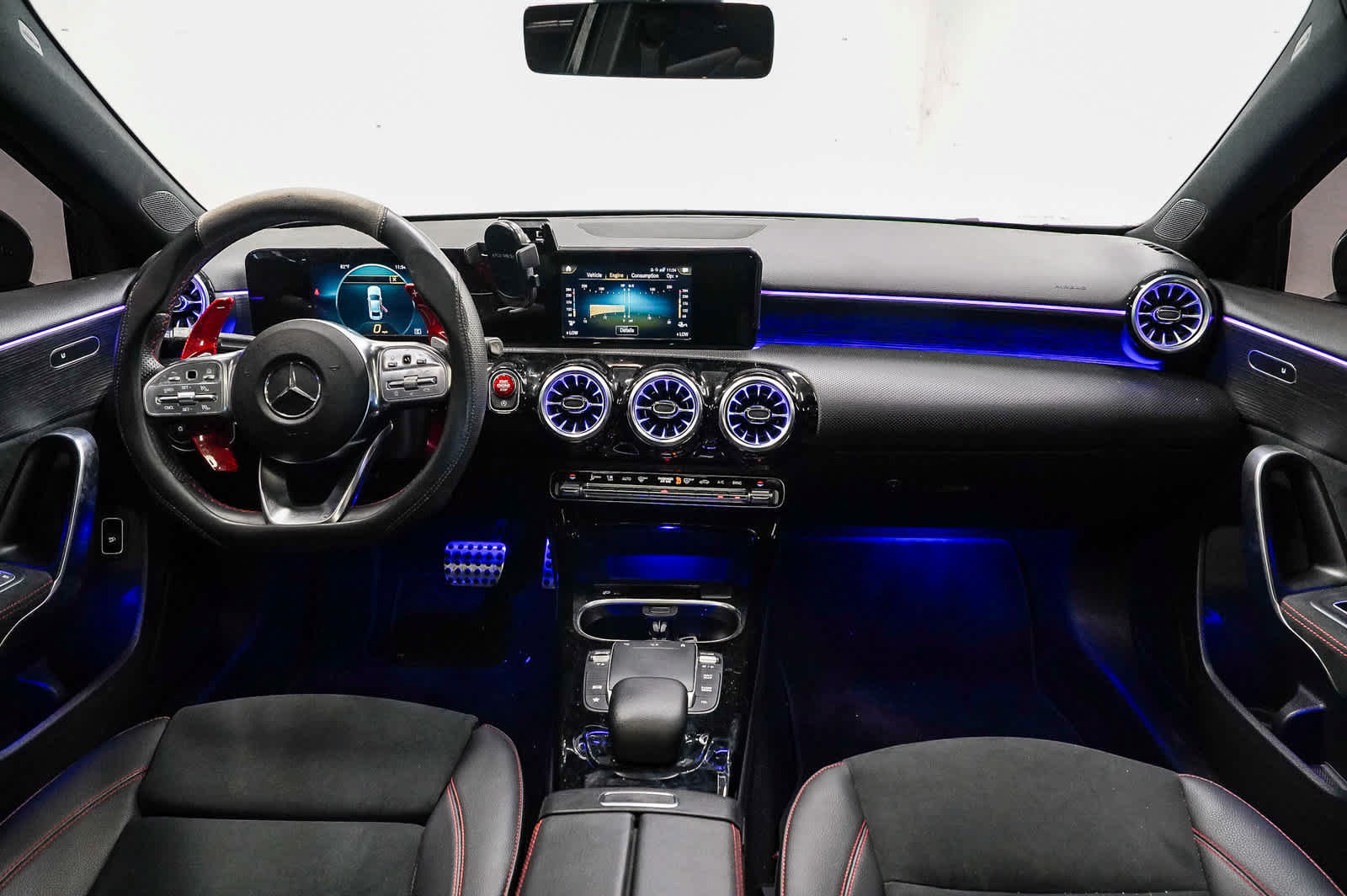 Used 2022 Mercedes-Benz A 220 image 12