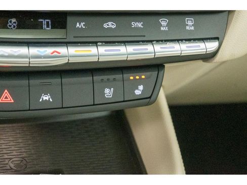 New 2025 Cadillac CT4 Premium Luxury image 30