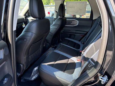 New 2025 Ford Bronco Sport Outer Banks w/ Outer Banks Tech Package+ AWD/4WD image 19