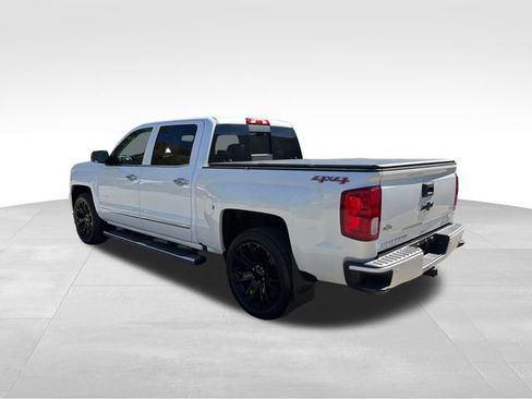 Used 2017 Chevrolet Silverado 1500 High Country AWD/4WD image 5