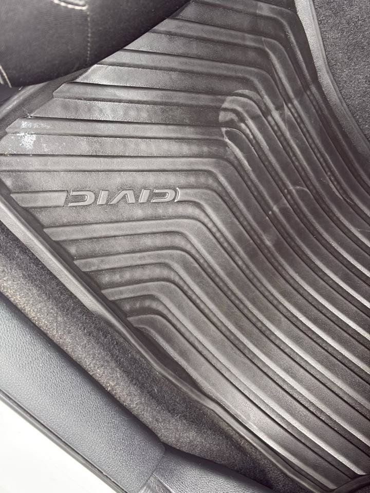 Used 2021 Honda Civic EX image 19