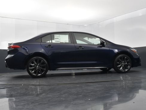 Used 2025 Toyota Corolla SE image 41