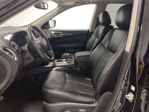 Used 2020 Nissan Pathfinder Platinum AWD/4WD image 17