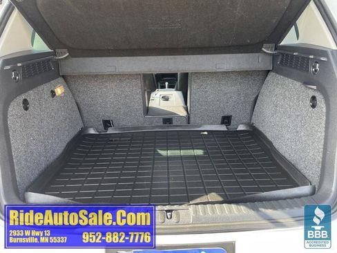 Used 2013 Volkswagen Tiguan SE image 26