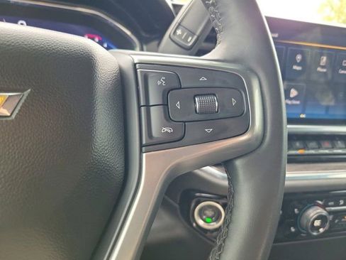 Used 2024 Chevrolet Silverado 2500 LTZ AWD/4WD image 27