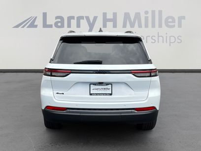 Used 2026 Jeep Grand Cherokee Altitude