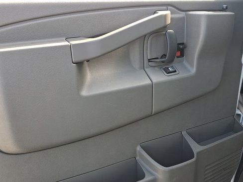 Used 2024 Chevrolet Express 2500 Work Van w/ Driver Convenience Package image 13