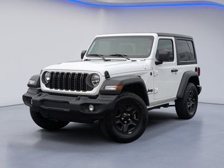 Used 2025 Jeep Wrangler Sport AWD/4WD video 2