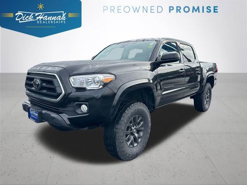 Used 2023 Toyota Tacoma SR5 w/ Black Out Package (TMS) AWD/4WD image 1
