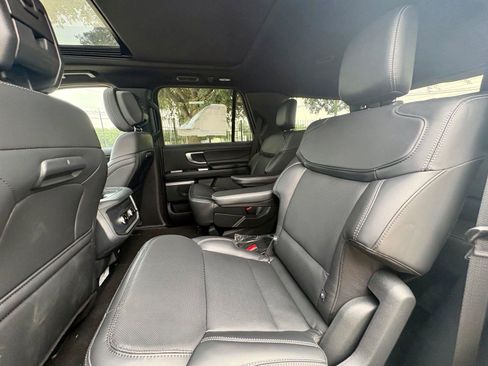 New 2026 Ford Expedition Platinum w/ Stealth Appearance Package AWD/4WD image 13