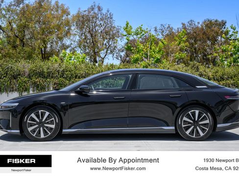 Used 2024 Lucid Air Touring AWD/4WD image 3